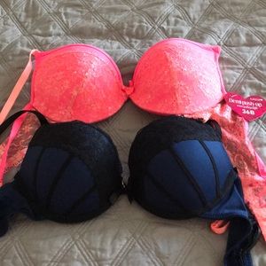 2 womens bras